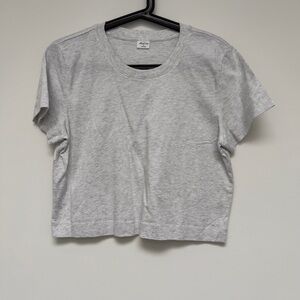 Aritzia Wilfred Free Grey T-shirt